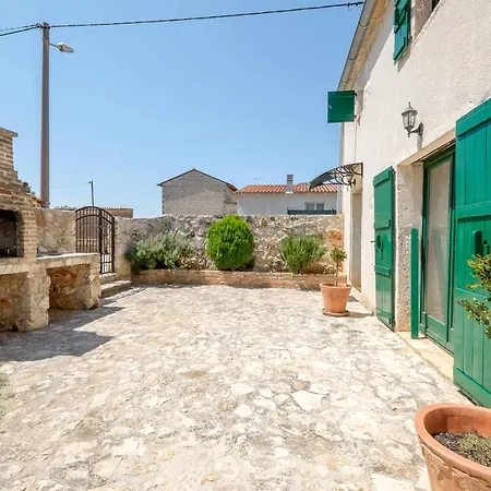 Lovely Stone With Private Garden And Terrace Holiday home Pula